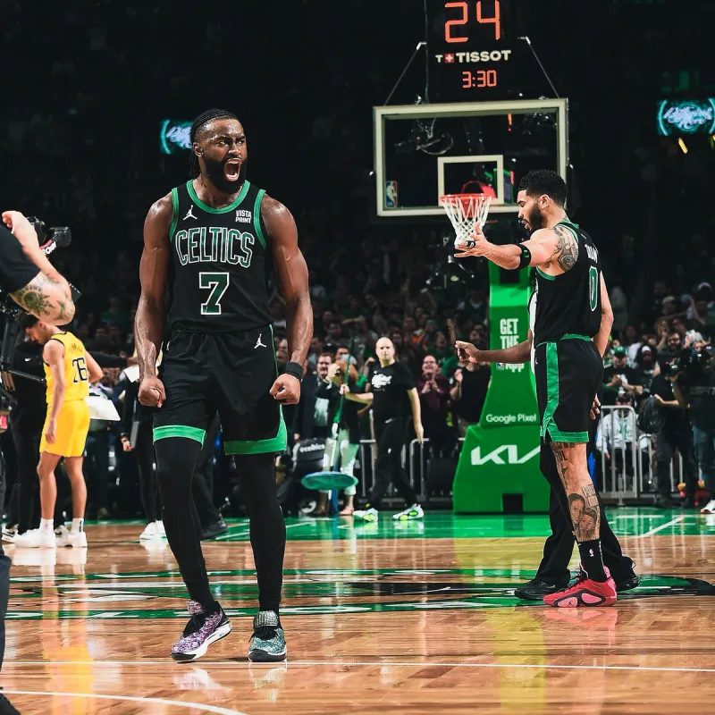 塔图姆：杰伦应该入选NBA最佳阵容 当我感觉不舒服时 他鼓励我
